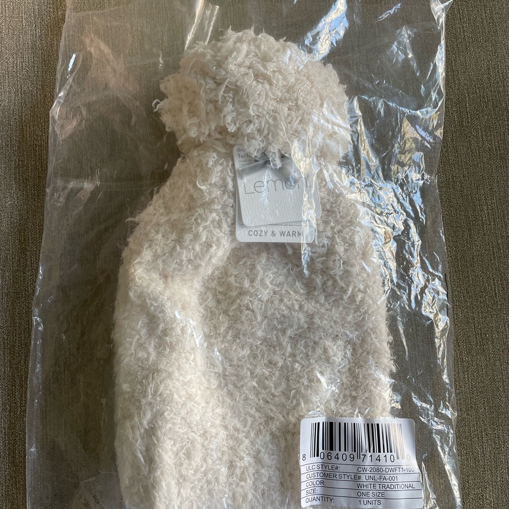 NWT Lemon Beanie - Picture 3 of 4